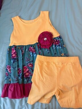 Yellow & Teal Floral Girls' Matching Set with Pink Accent